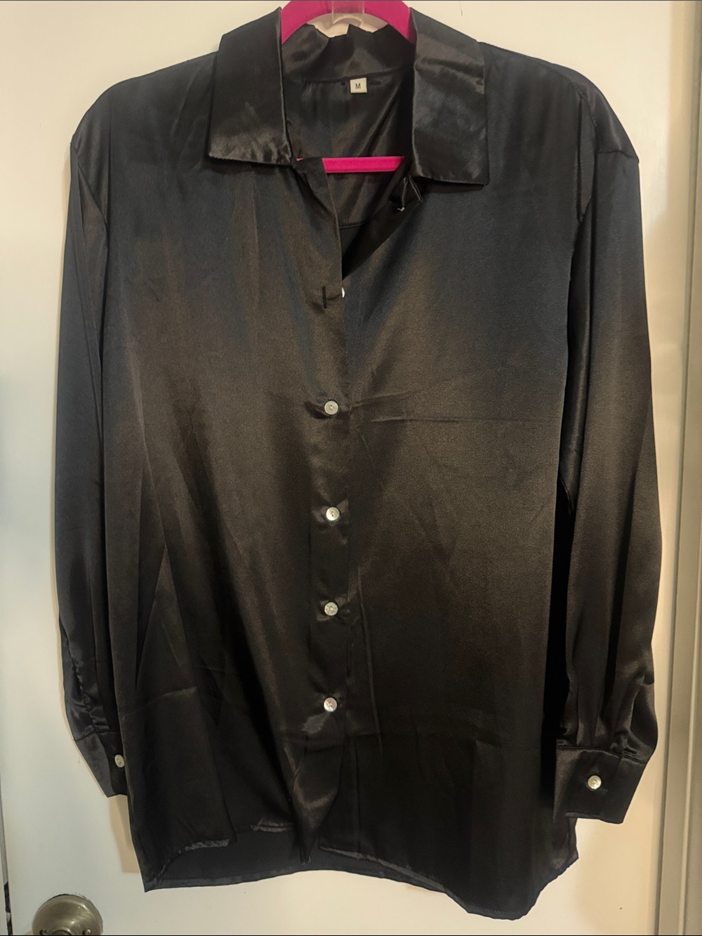 SHEIN Black Satin-Look Men's Button-Up Shirt